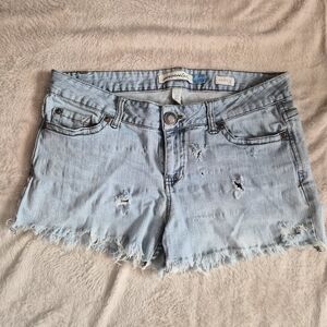 Aeropostale Women's Light Blue Distressed Denim Shorts 11/12 Regular.